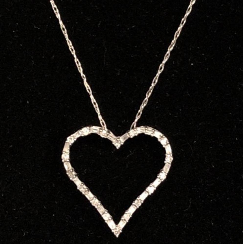 Diamond Heart 10k White Gold Necklace